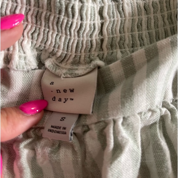 Mint striped midi shift dress - Picture 2 of 4